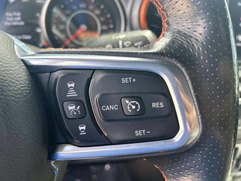 Used 2021 Jeep Gladiator Mojave w/ Dual Top Group AWD/4WD image 45