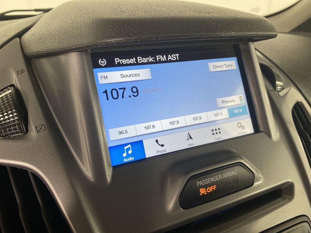 Used 2018 Ford Transit Connect XLT image 16