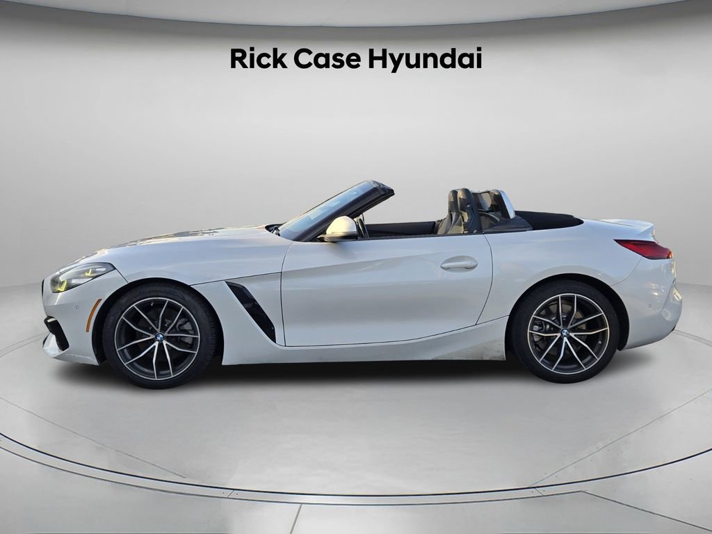 Used 2020 BMW Z4 sDrive30i w/ Convenience Package image 3