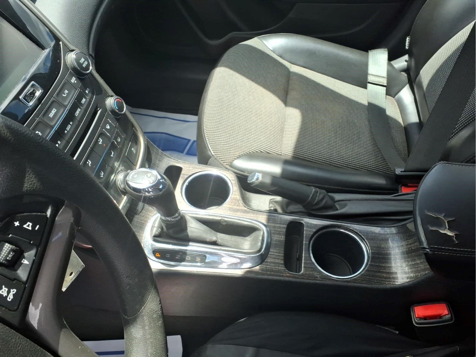 Used 2014 Chevrolet Malibu LT FWD image 15