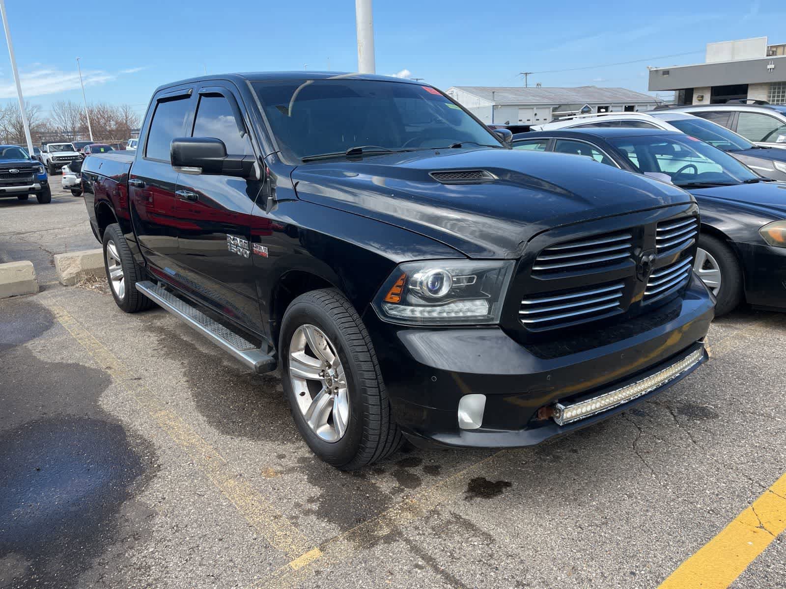 Used 2015 RAM 1500 Sport w/ Sport Premium Group AWD/4WD image 24