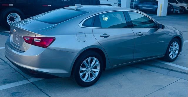 Used 2023 Chevrolet Malibu LT video 2
