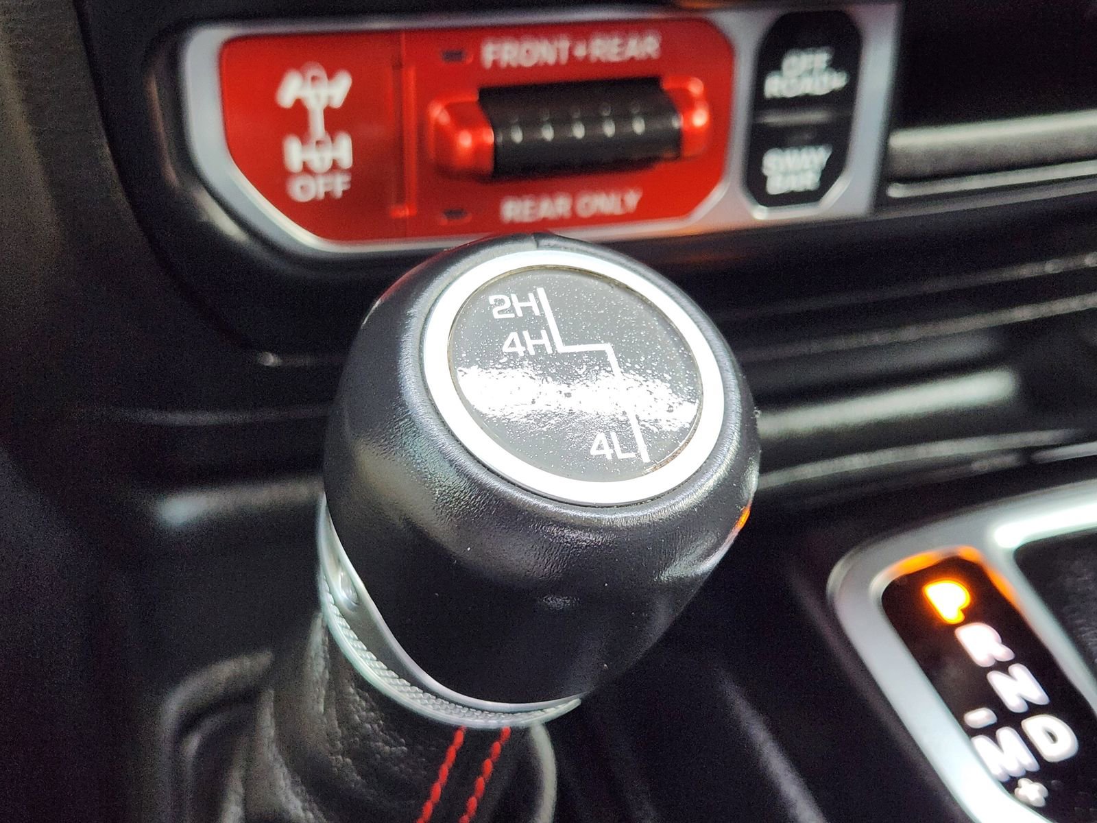 Used 2020 Jeep Gladiator Rubicon AWD/4WD image 22