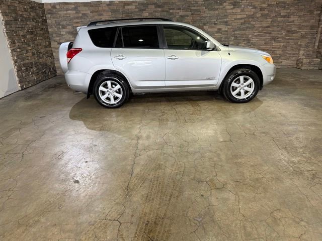 Used 2007 Toyota RAV4 Limited AWD/4WD image 9