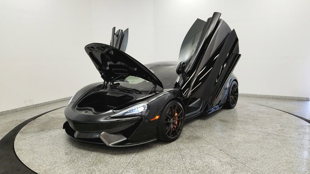 Used 2016 McLaren 570S Coupe RWD image 9