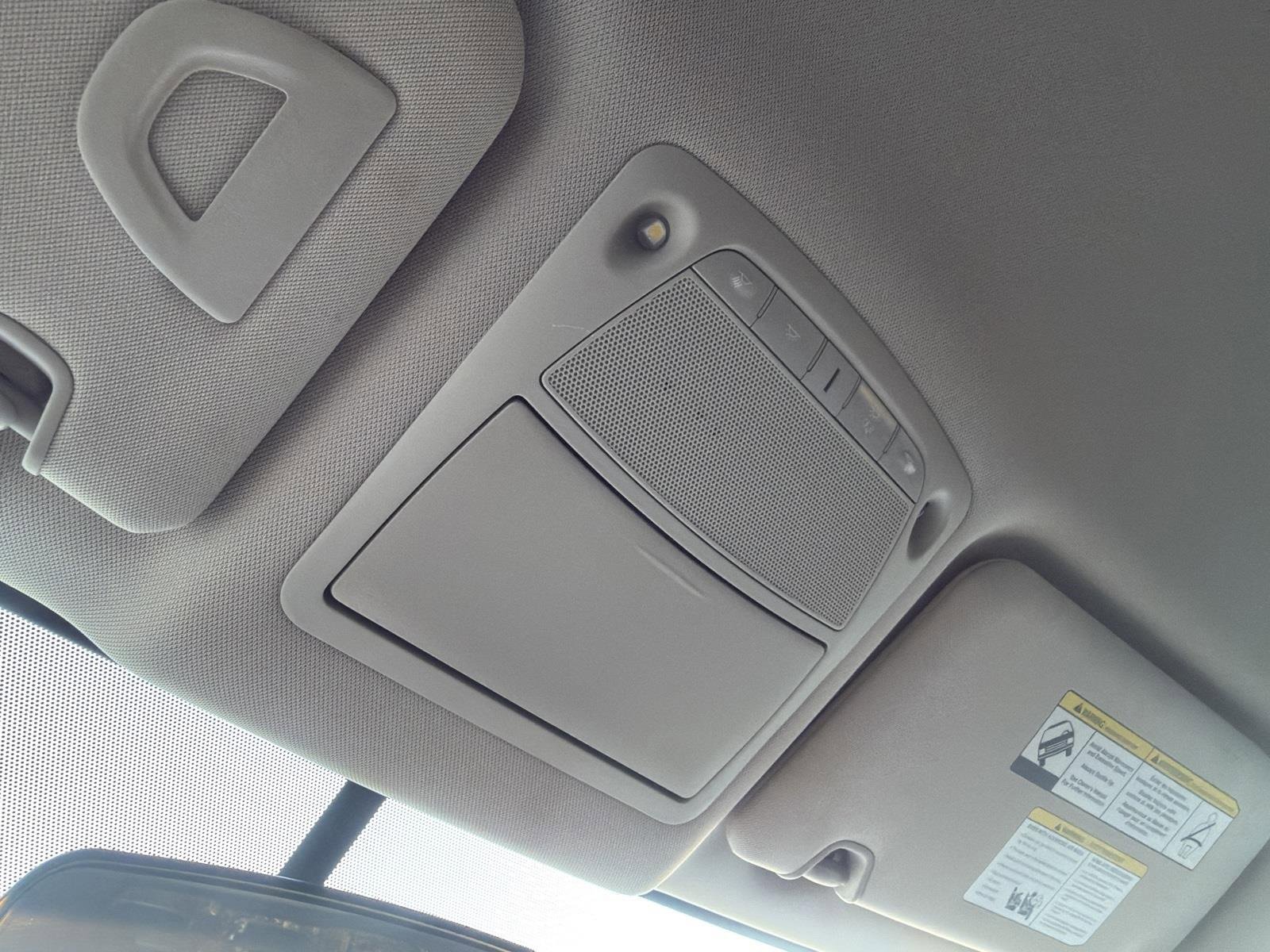 Used 2016 Nissan Rogue SV w/ SV Premium Package image 43