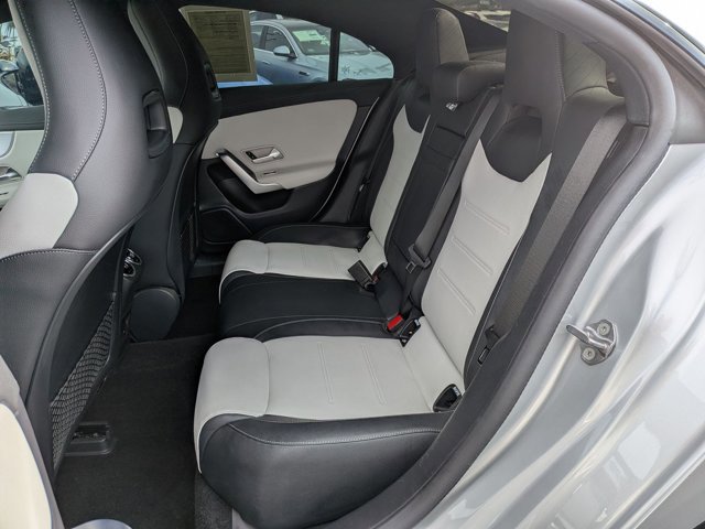 Used 2022 Mercedes-Benz CLA 35 AMG 4MATIC image 19