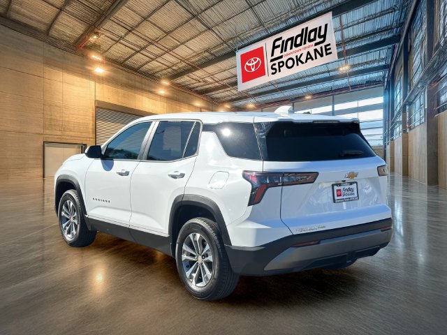 Used 2026 Chevrolet Equinox LT AWD/4WD image 6