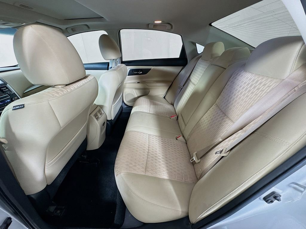 Used 2017 Nissan Altima 2.5 SV w/ Convenience Package image 29