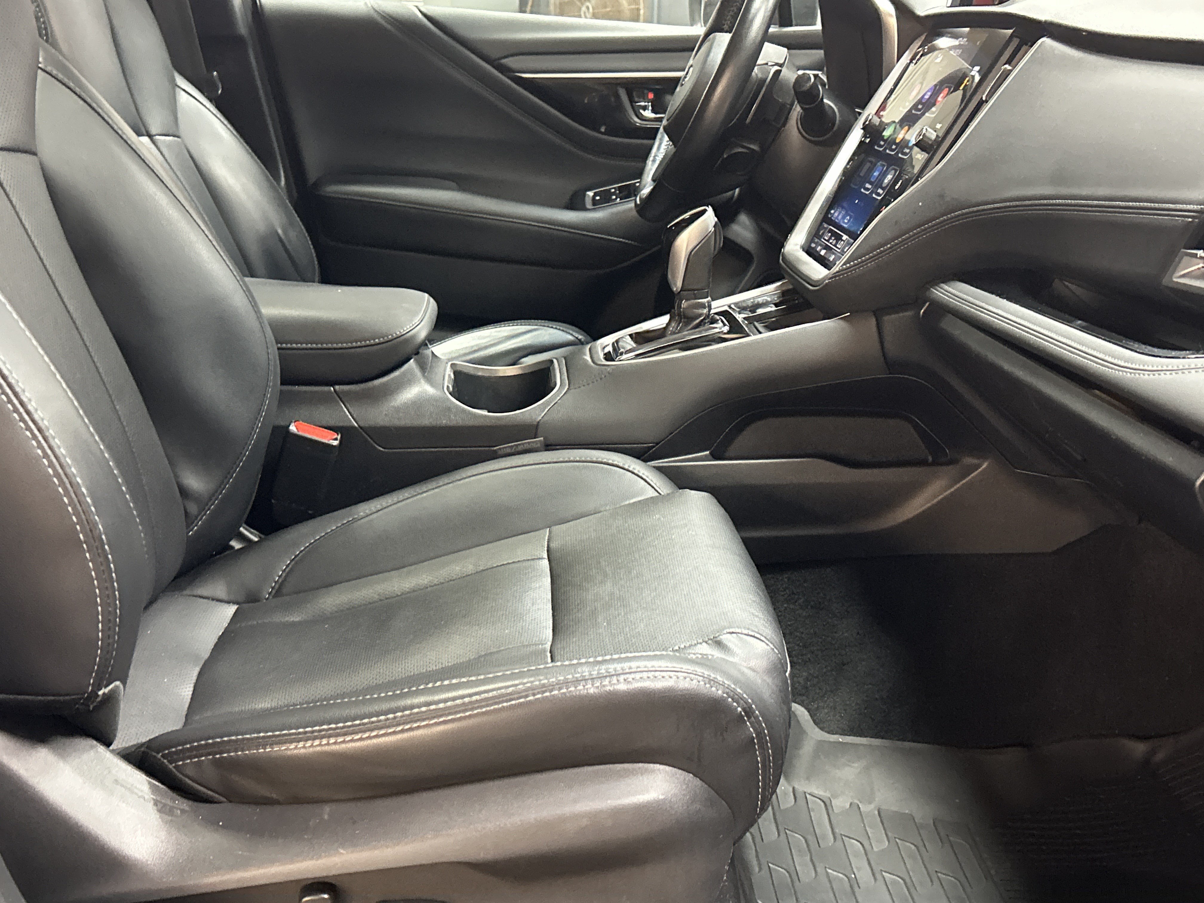 Used 2020 Subaru Outback Limited AWD/4WD image 34