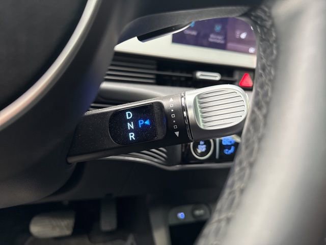 Used 2024 Hyundai Ioniq 5 Limited image 24