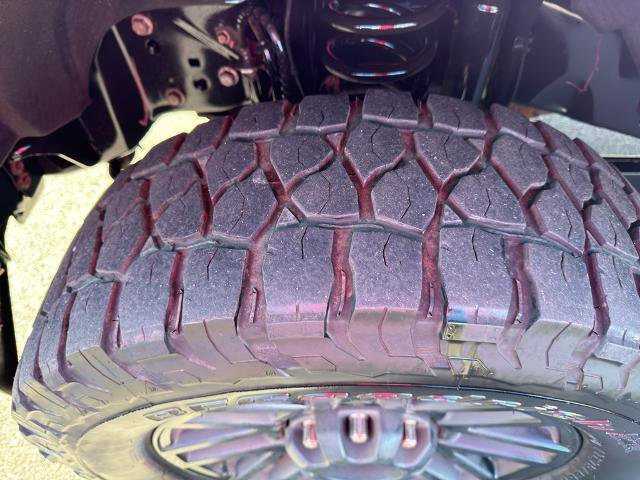 Certified 2019 Ford F350 Lariat image 4