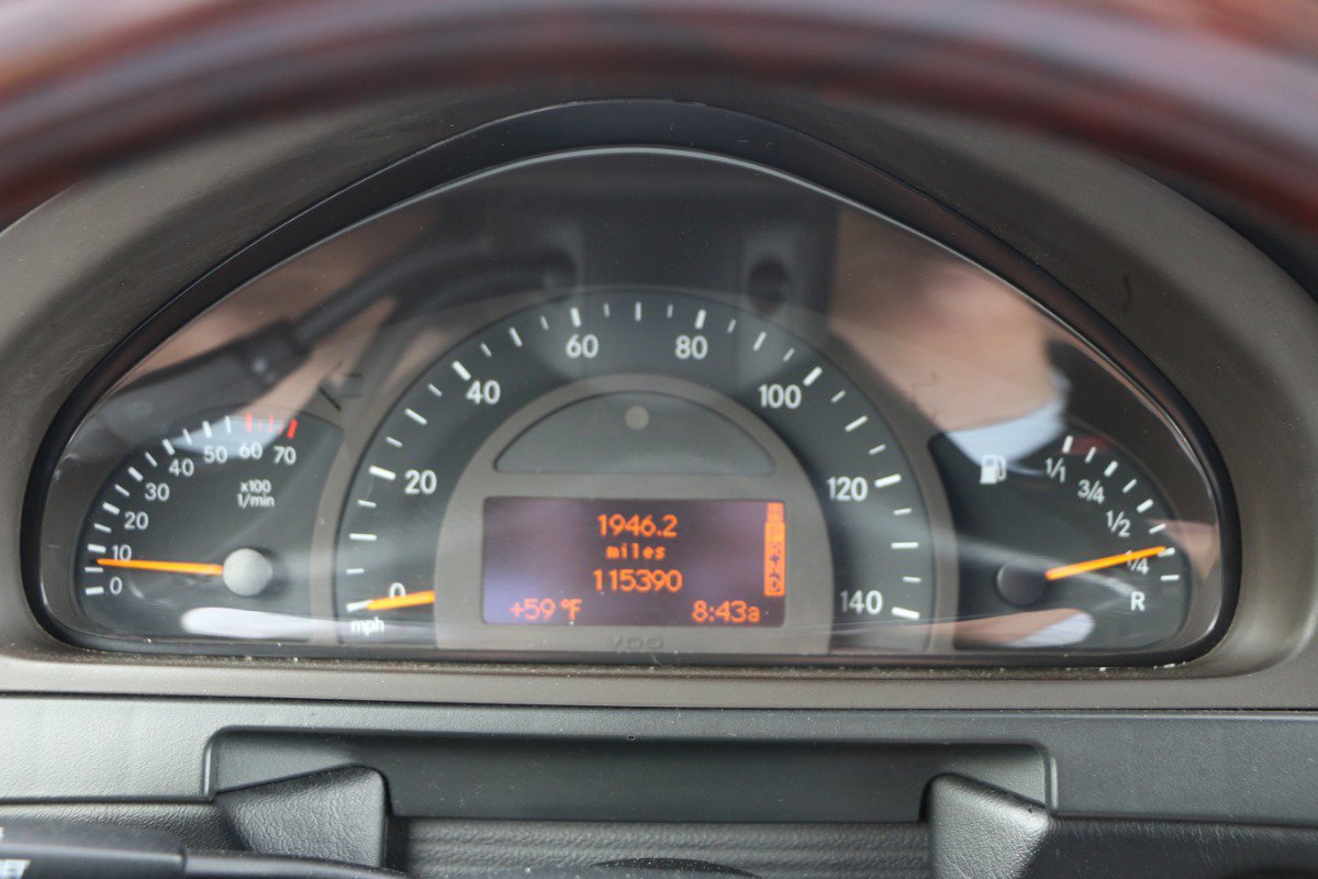 Used 2002 Mercedes-Benz G 500 image 32