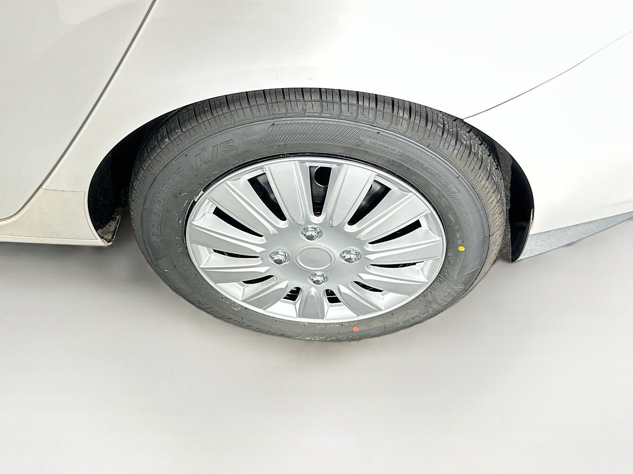 Used 2018 Ford Fiesta S FWD image 11
