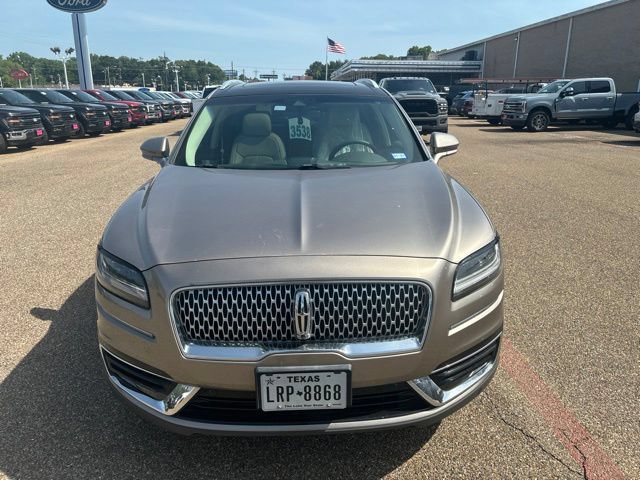 Used 2019 Lincoln Nautilus Reserve FWD image 2