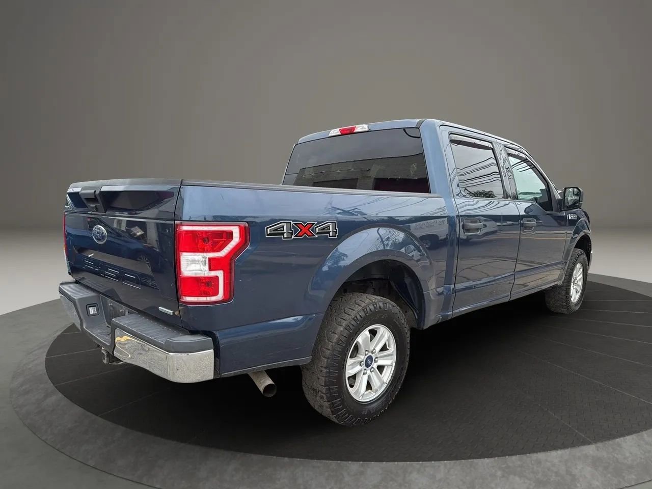 Used 2018 Ford F150 XLT AWD/4WD image 5
