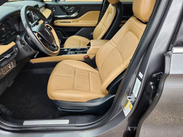 Used 2021 Lincoln Corsair Reserve w/ Equipment Group 201A image 11