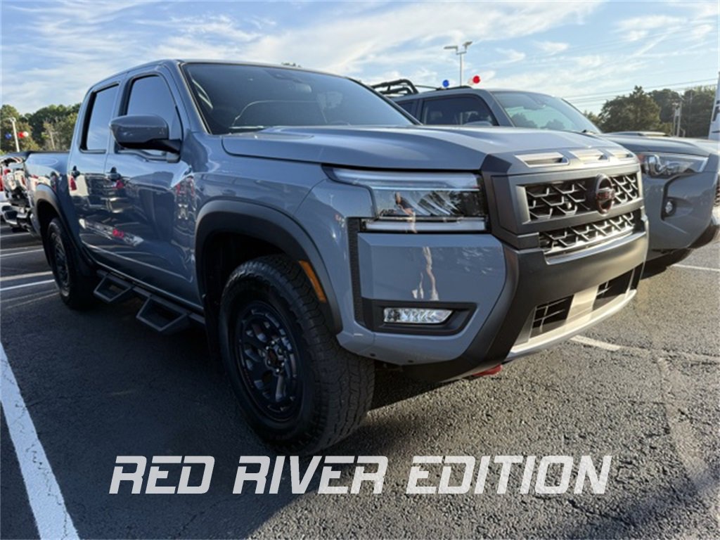 Used 2025 Nissan Frontier PRO-4X