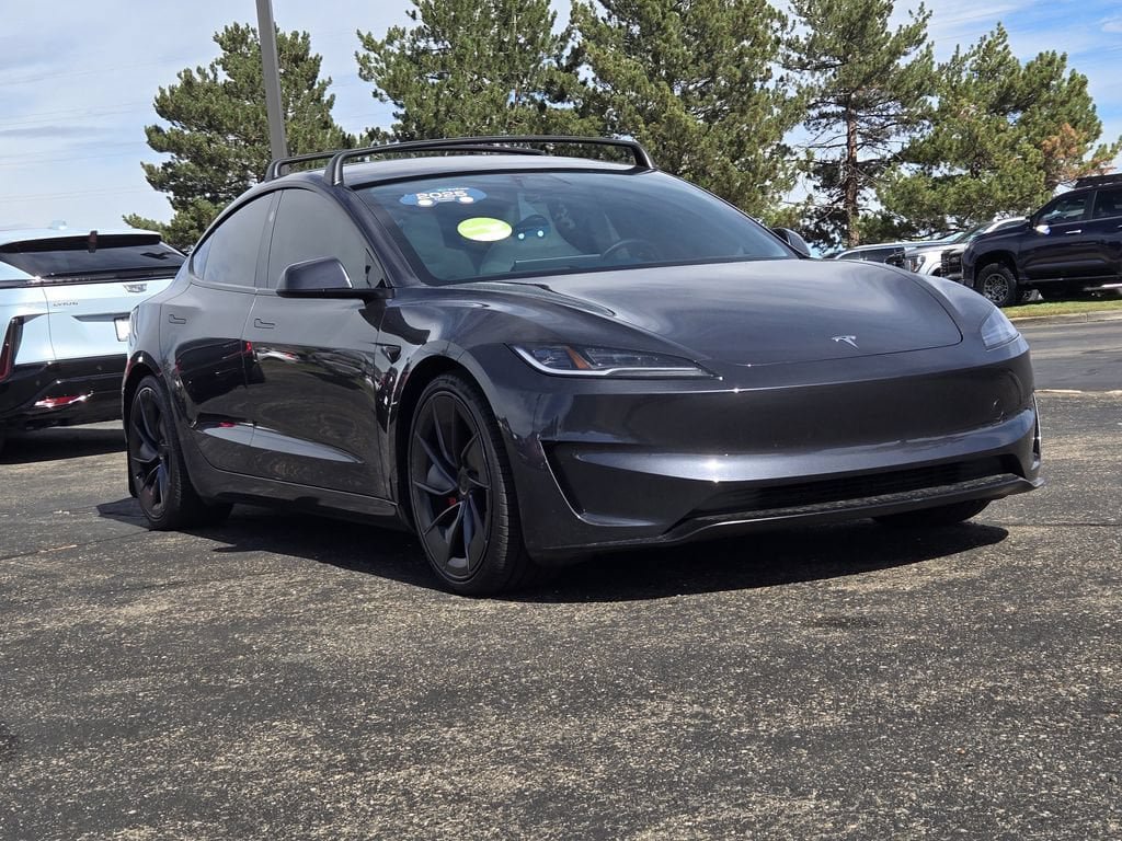Used 2025 Tesla Model 3 Performance AWD/4WD image 2