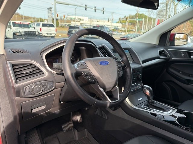 Used 2017 Ford Edge SEL w/ Equipment Group 201A image 9