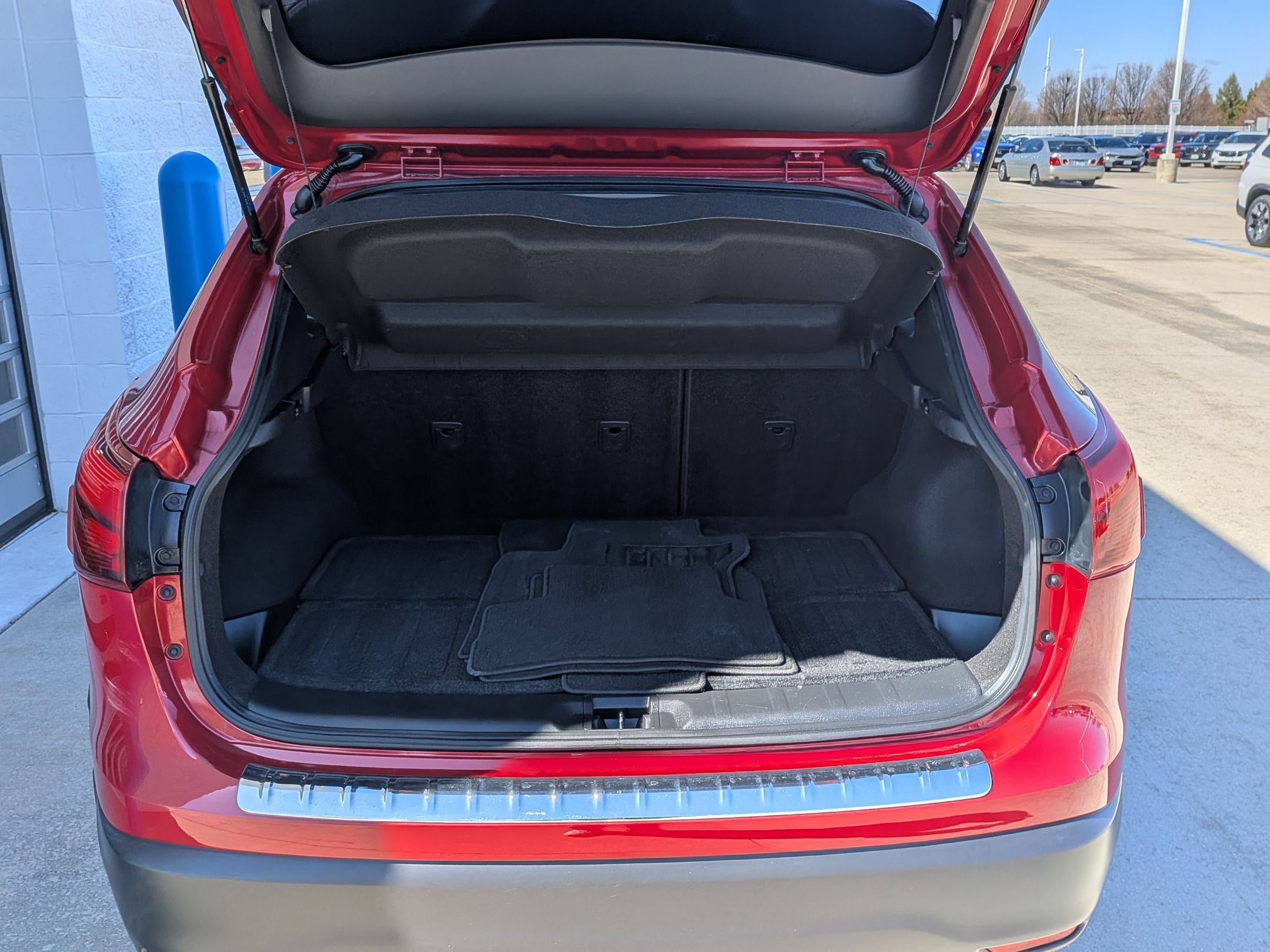 Used 2018 Nissan Rogue Sport SL image 26