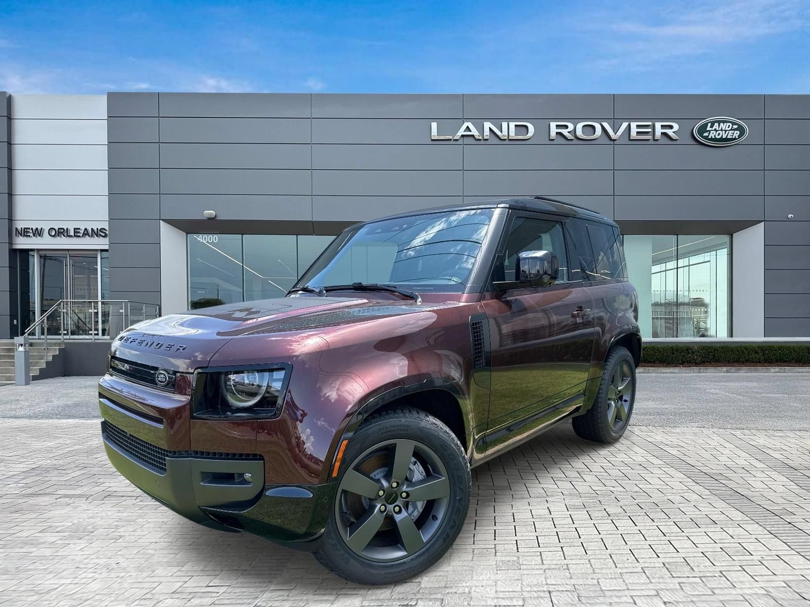 New 2026 Land Rover Defender 90 X-Dynamic SE AWD/4WD image 1