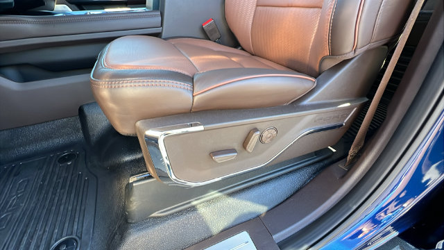 New 2027 Ford F350 King Ranch w/ Tremor Off-Road Package AWD/4WD image 21