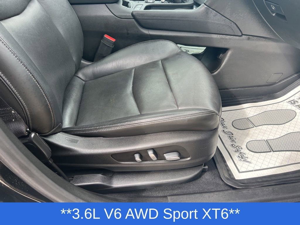 Used 2020 Cadillac XT6 Sport image 38