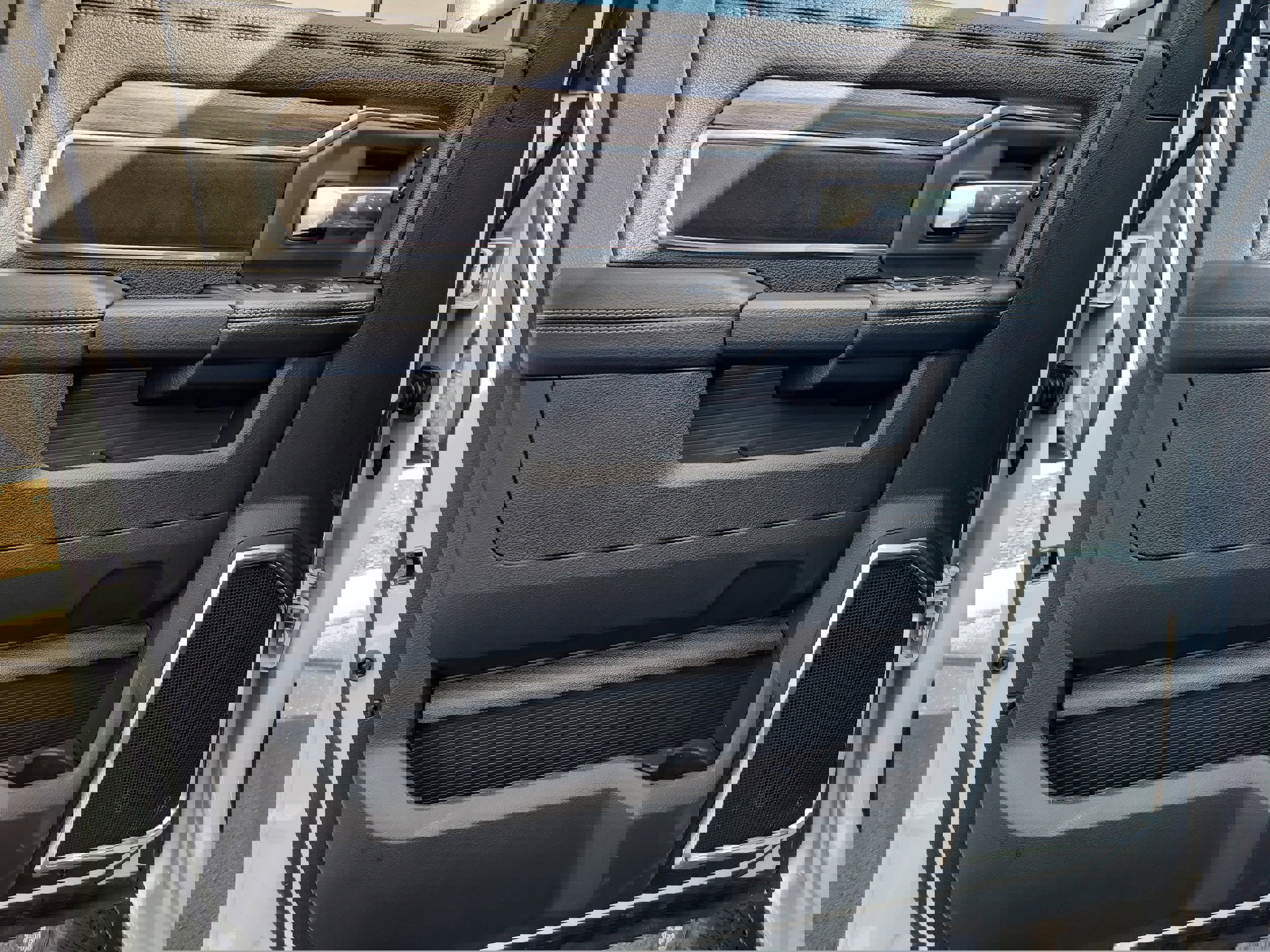 New 2026 RAM 2500 Laramie w/ Night Edition image 12