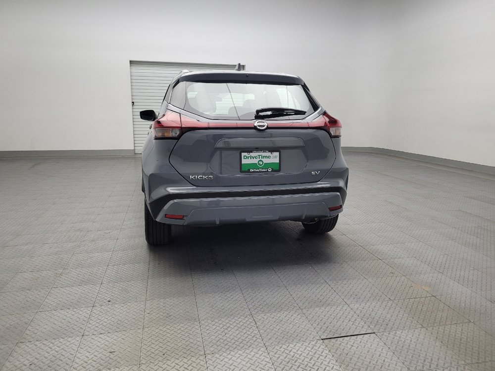 Used 2021 Nissan Kicks SV image 6