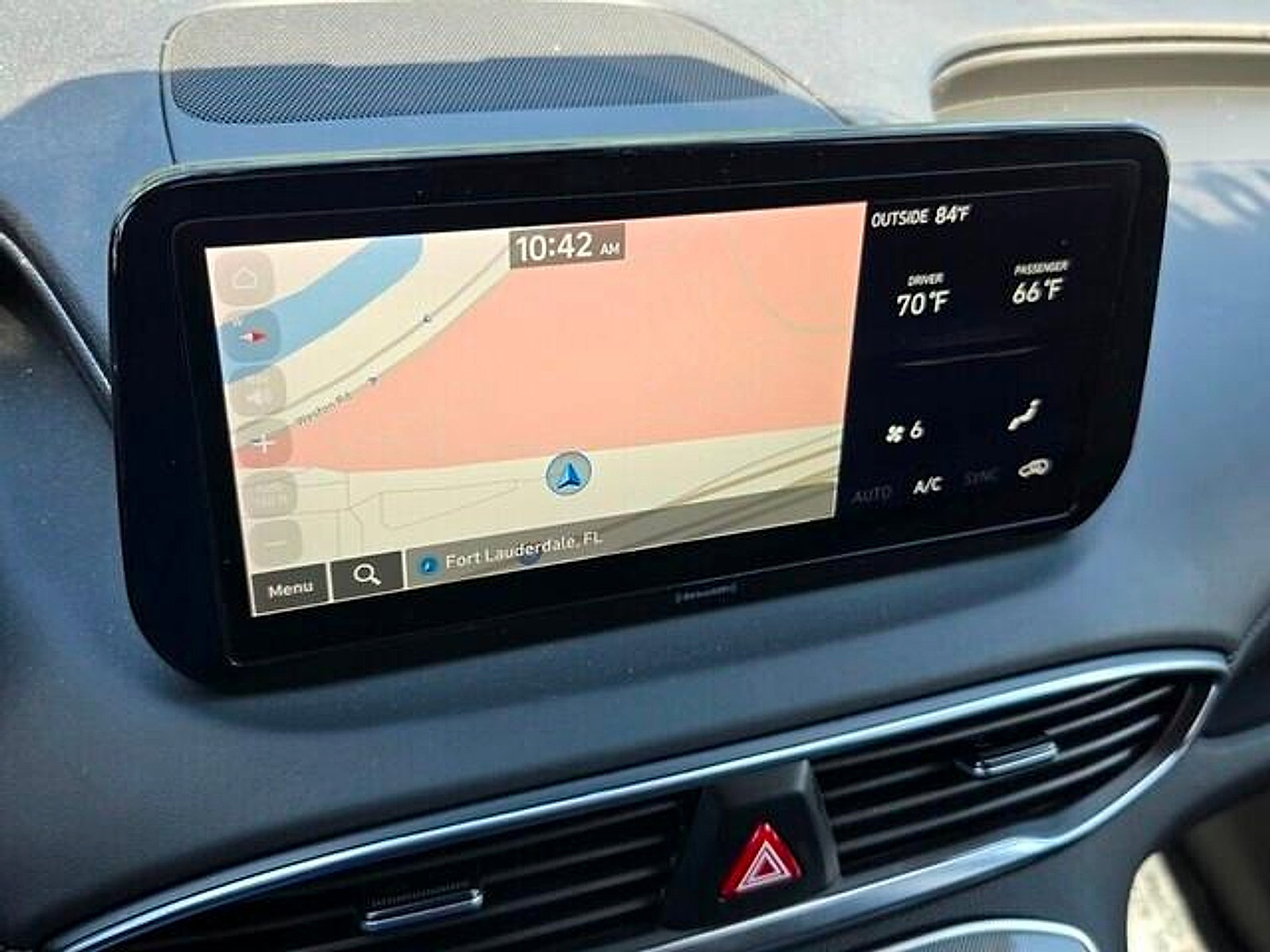 Used 2023 Hyundai Santa Fe SEL FWD image 18