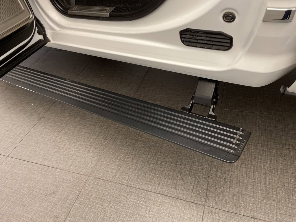 Used 2019 RAM 2500 Limited AWD/4WD image 13