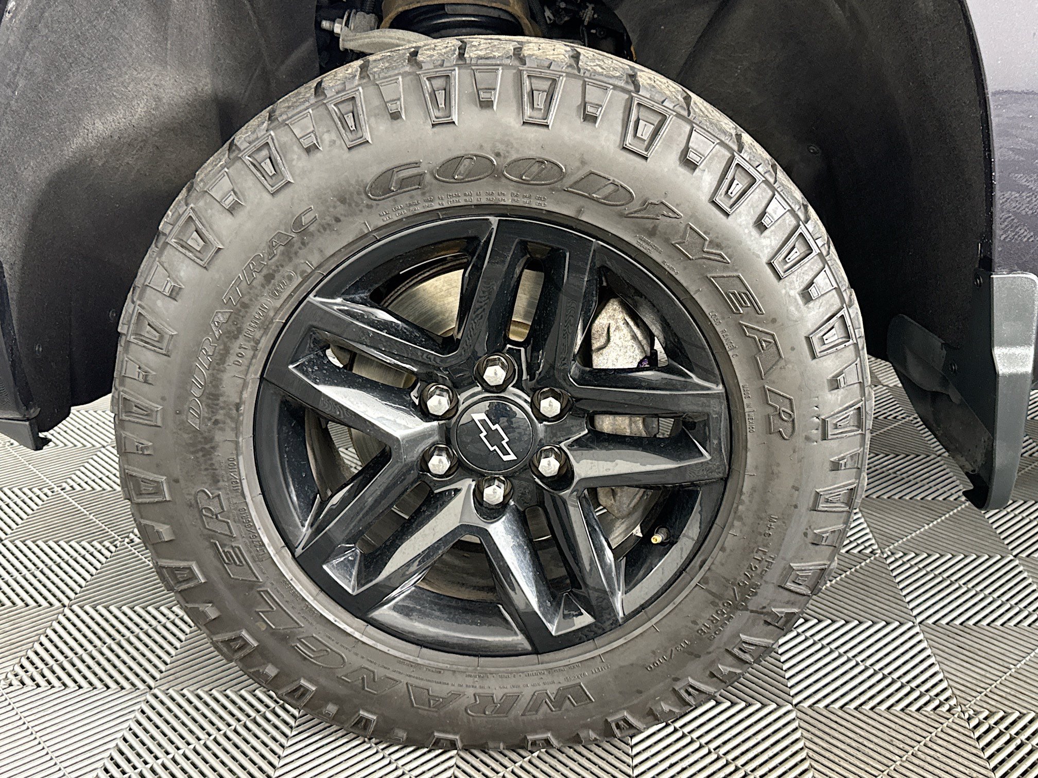 Used 2023 Chevrolet Silverado 1500 LT Trail Boss AWD/4WD image 36
