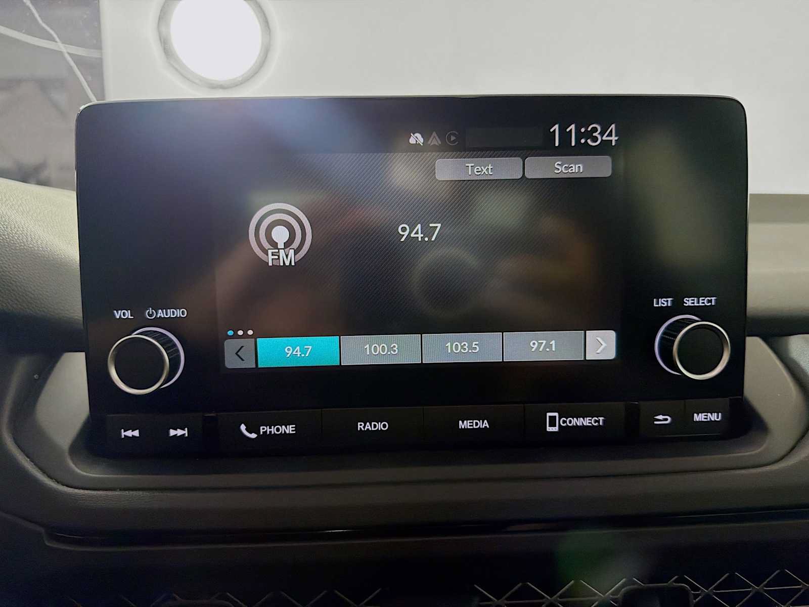 Used 2023 Honda Accord LX image 12