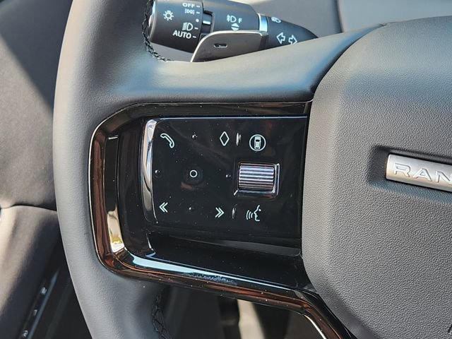 Used 2025 Land Rover Range Rover Evoque S AWD/4WD image 27