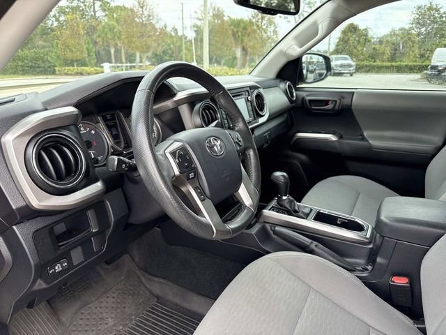 Used 2017 Toyota Tacoma SR5 image 21