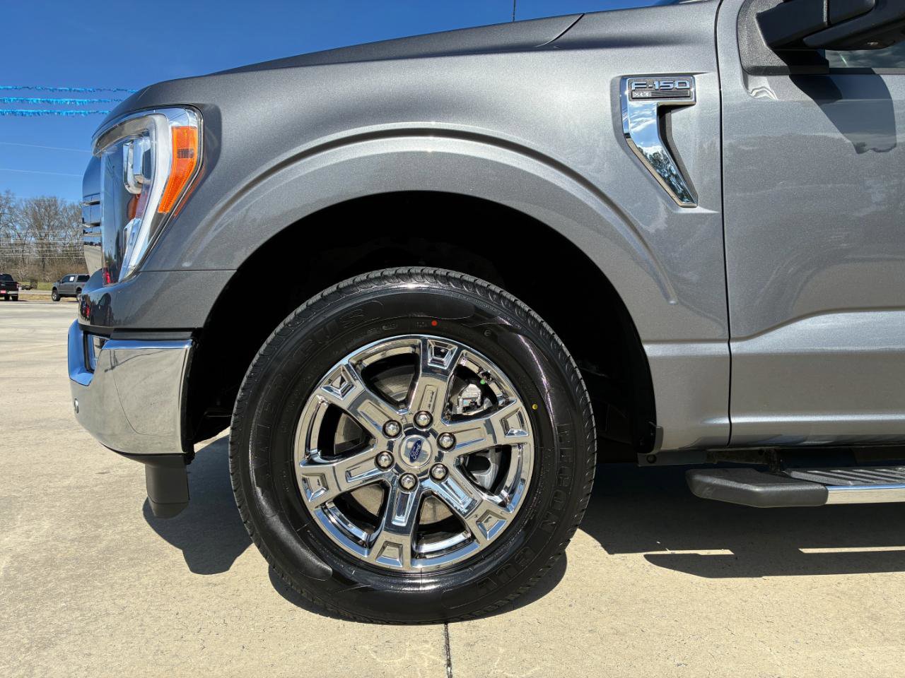 Used 2021 Ford F150 XLT w/ Equipment Group 302A High RWD image 7