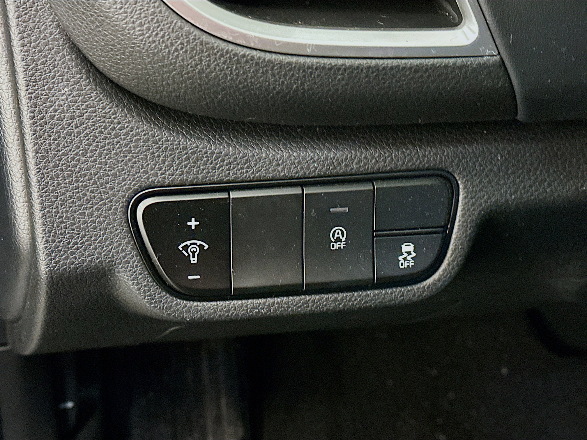 Used 2024 Kia Seltos EX image 17