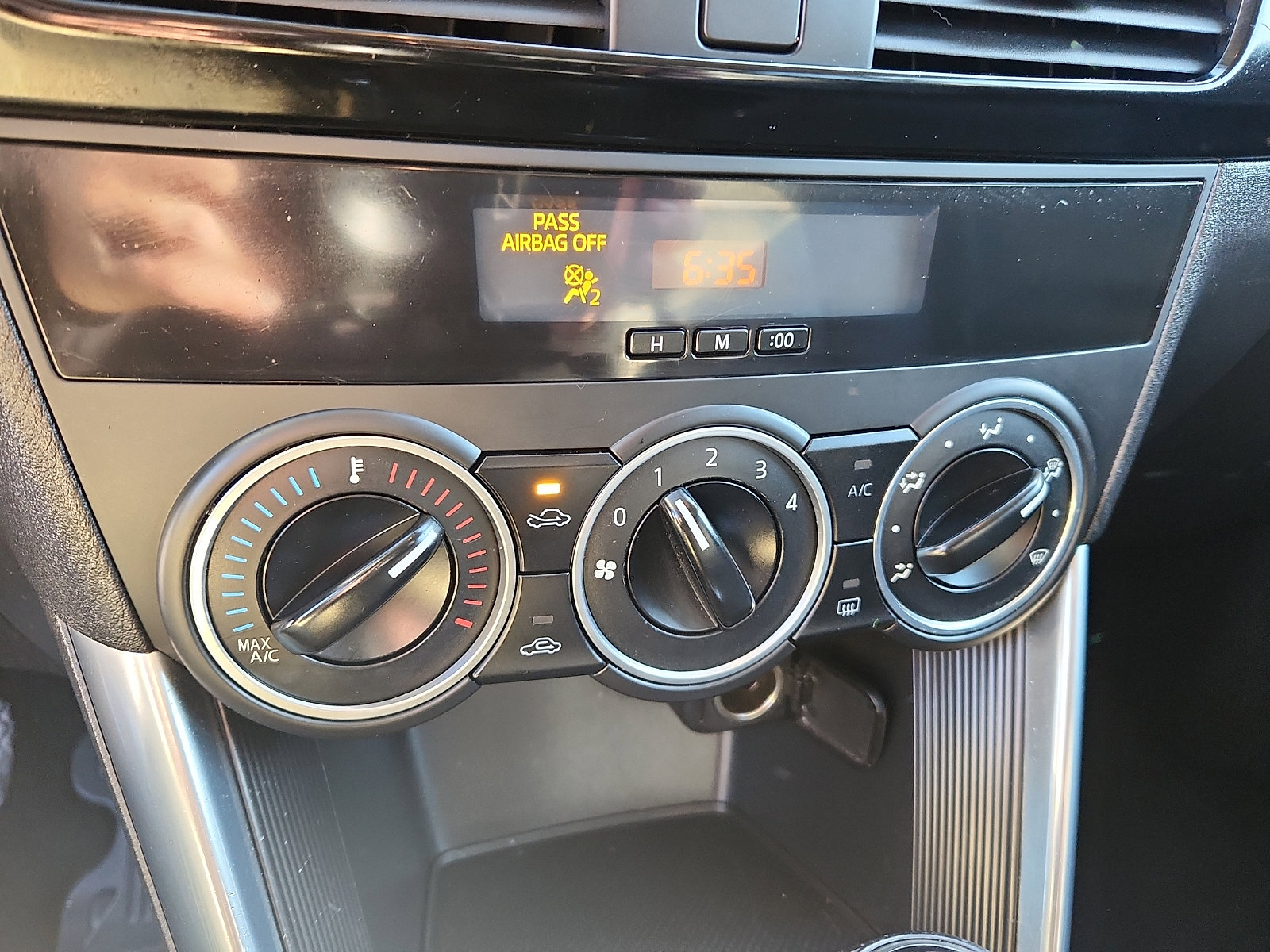 Used 2013 MAZDA CX-5 Touring w/ Touring Tech Pkg image 9