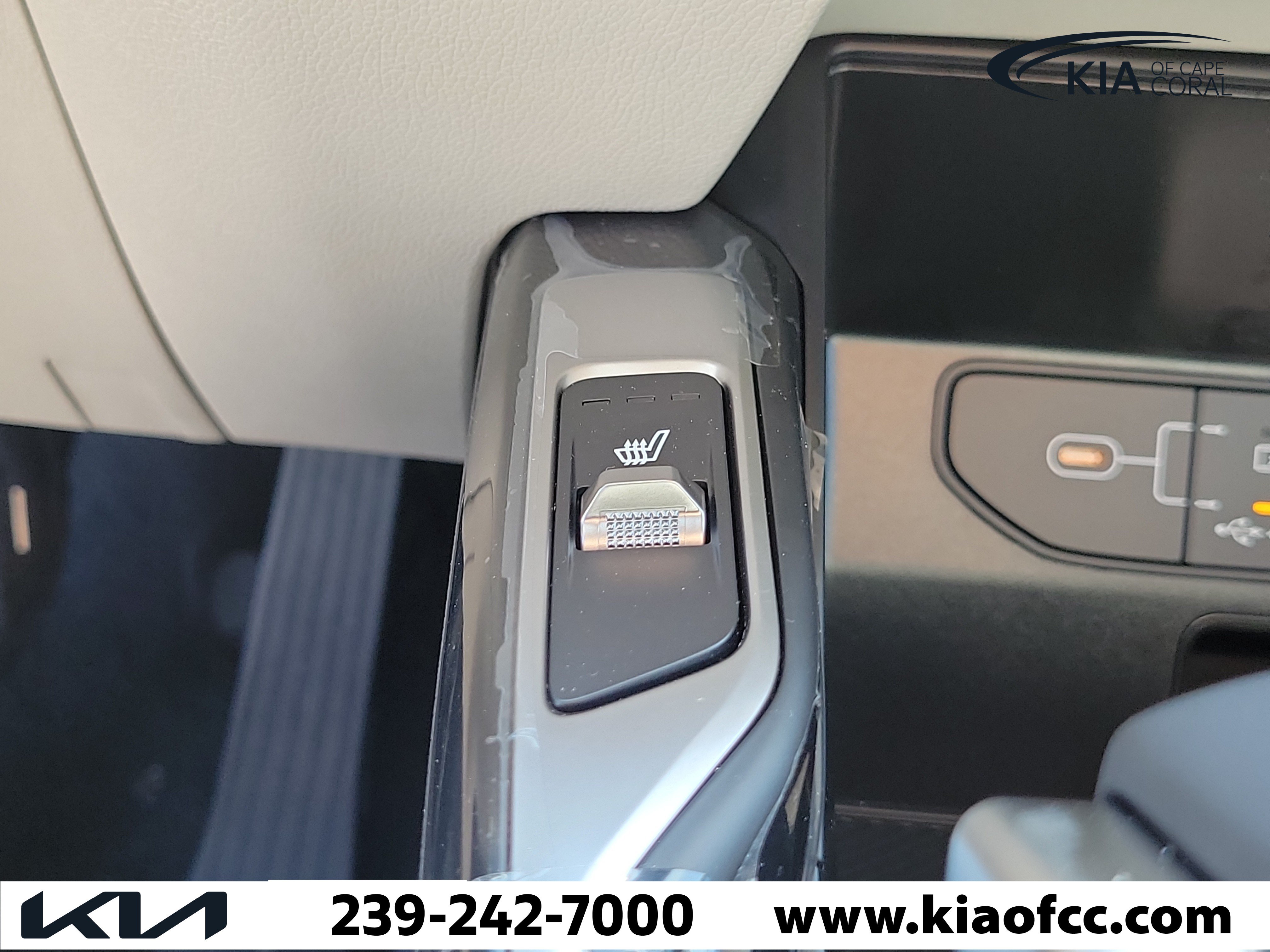 New 2026 Kia Sorento S w/ S Panoramic Sunroof Package FWD image 29