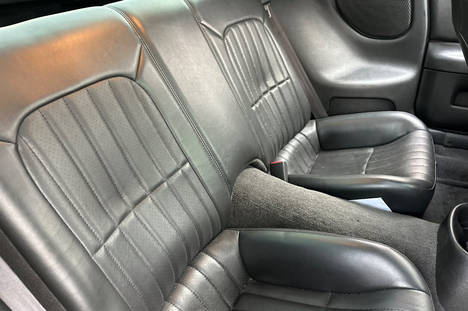 Used 2002 Chevrolet Camaro Z28 w/ SS Performance/Appearance Pkg RWD image 17