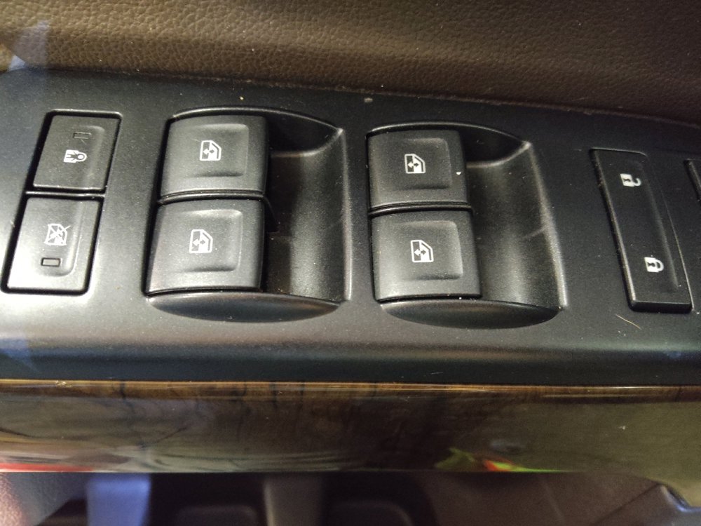 Used 2018 Chevrolet Silverado 1500 LT w/ All Star Edition image 27