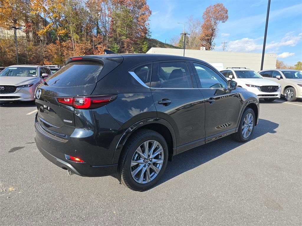 New 2025 MAZDA CX-5 AWD 2.5 S w/ Premium Plus Pkg image 2