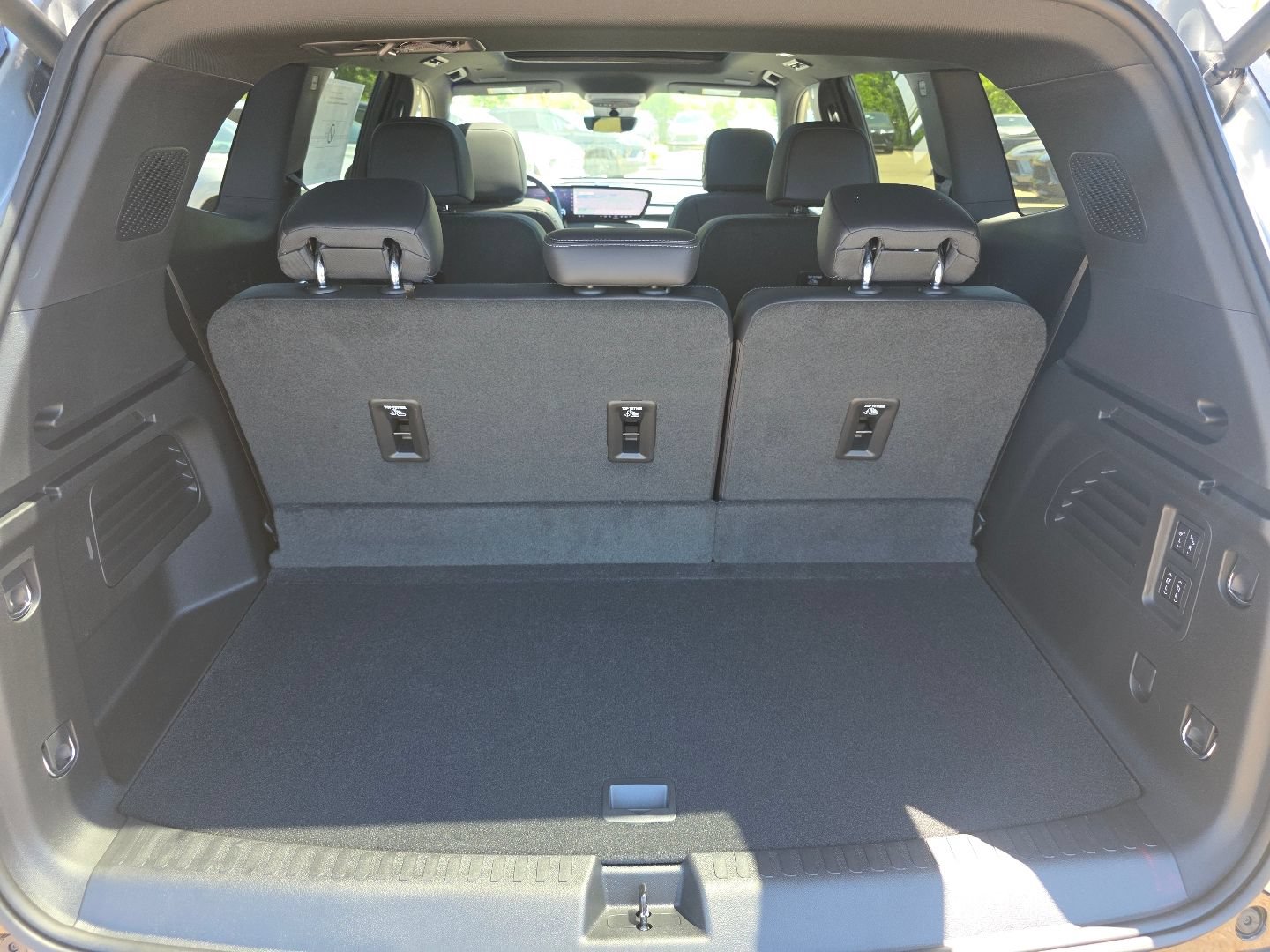 New 2026 Buick Enclave Sport Touring w/ Power Package AWD/4WD image 22