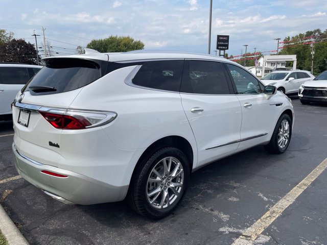 Used 2023 Buick Enclave Essence w/ Experience Buick Package AWD/4WD image 11