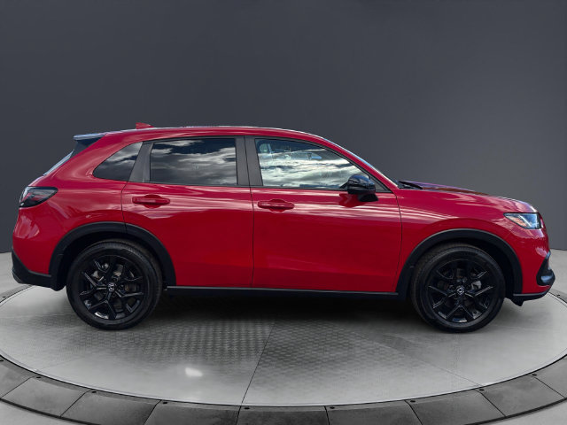 Certified 2025 Honda HR-V Sport image 6