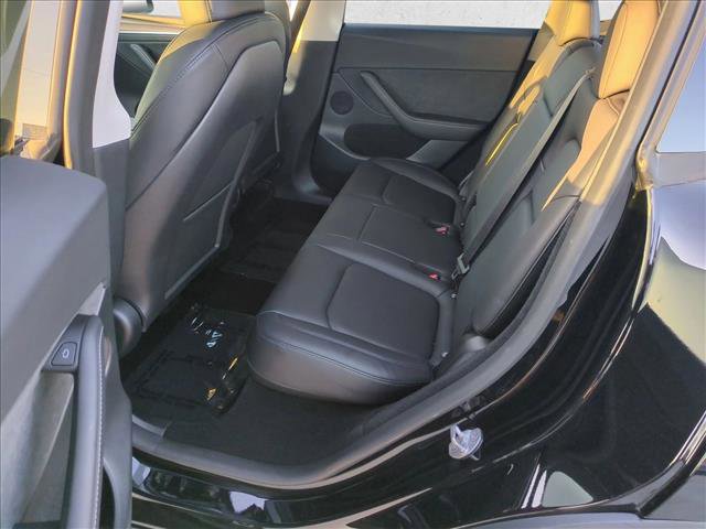 Used 2024 Tesla Model Y Performance image 21