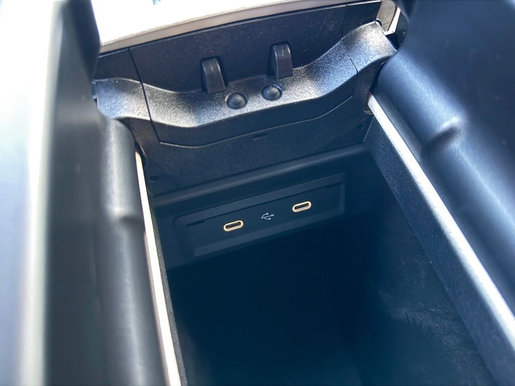 New 2026 Mercedes-Benz GLB 250 4MATIC image 27