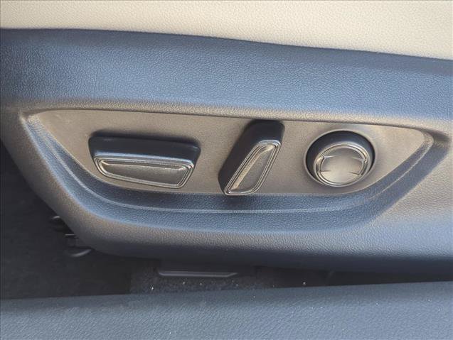 Certified 2026 Toyota Camry SE w/ Convenience Package FWD image 11