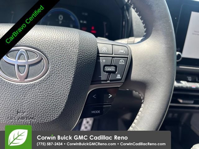 Used 2025 Toyota Camry SE w/ Convenience Package FWD image 24